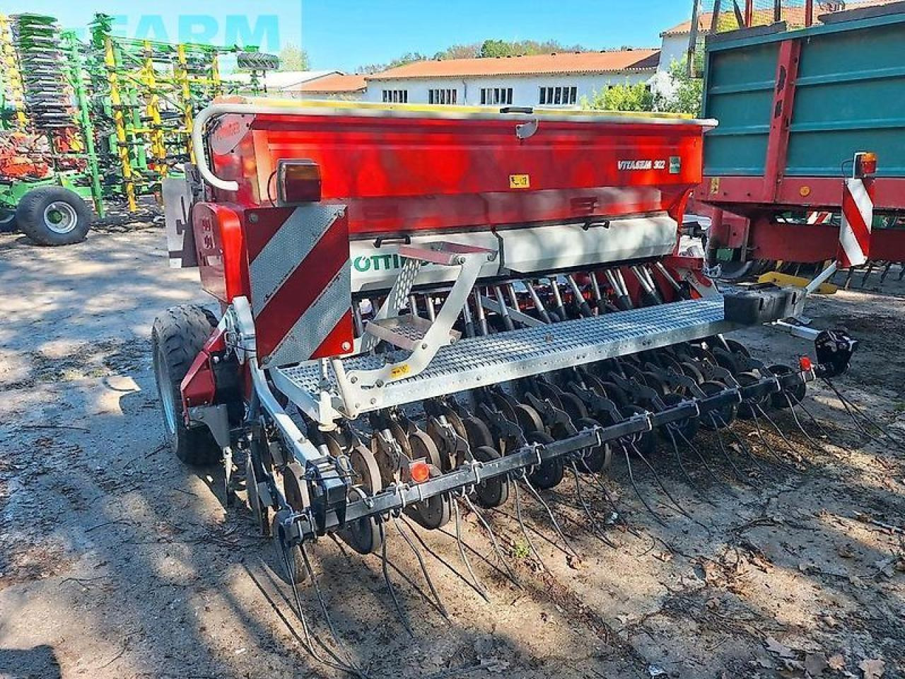 Pöttinger vitasem 302 drillmaschine sämaschine scheibenschare - Seminatrice: foto 3 Pöttinger vitasem 302 drillmaschine sämaschine scheibenschare - Seminatrice: foto 3