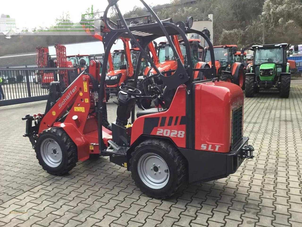 Schäffer 2028 slt - Pala gommata: foto 5 Schäffer 2028 slt - Pala gommata: foto 5