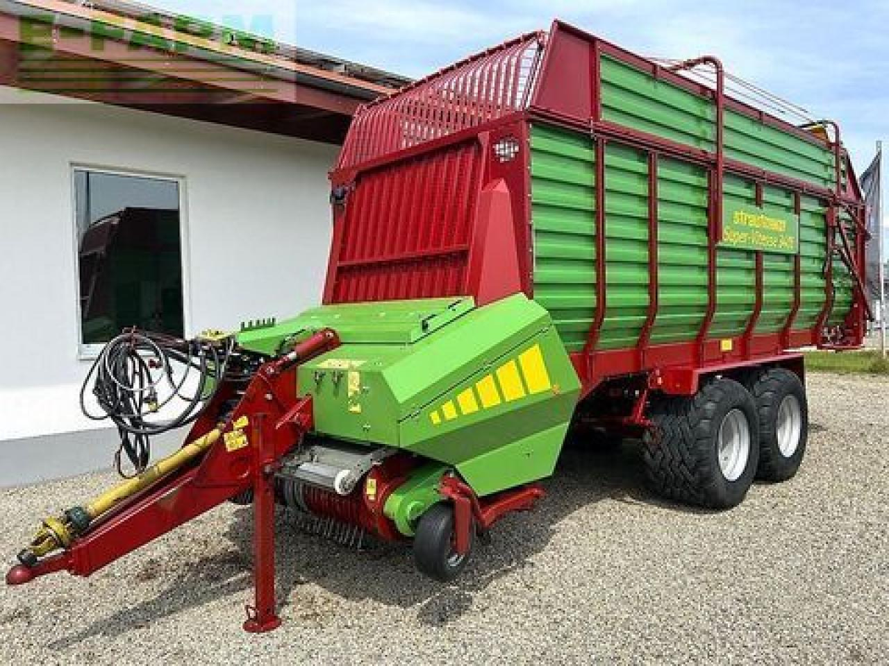 Strautmann super-vitesse 3401 mit einer topausstattung und - Rimorchio a cassone agricolo: foto 1 Strautmann super-vitesse 3401 mit einer topausstattung und - Rimorchio a cassone agricolo: foto 1
