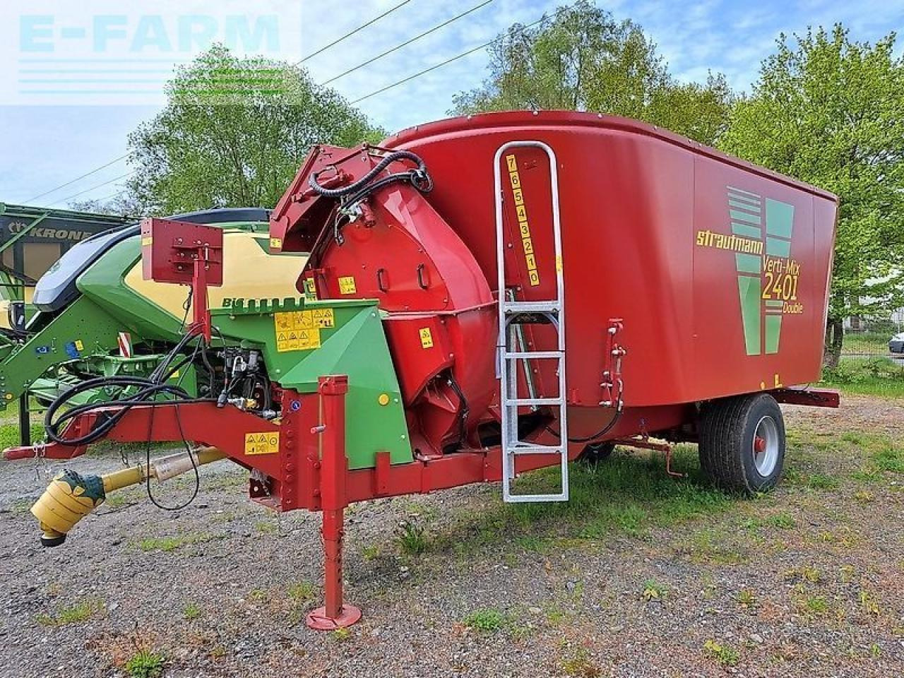 Strautmann verti mix 2401 double - Macchina per l'allevamento: foto 1 Strautmann verti mix 2401 double - Macchina per l'allevamento: foto 1