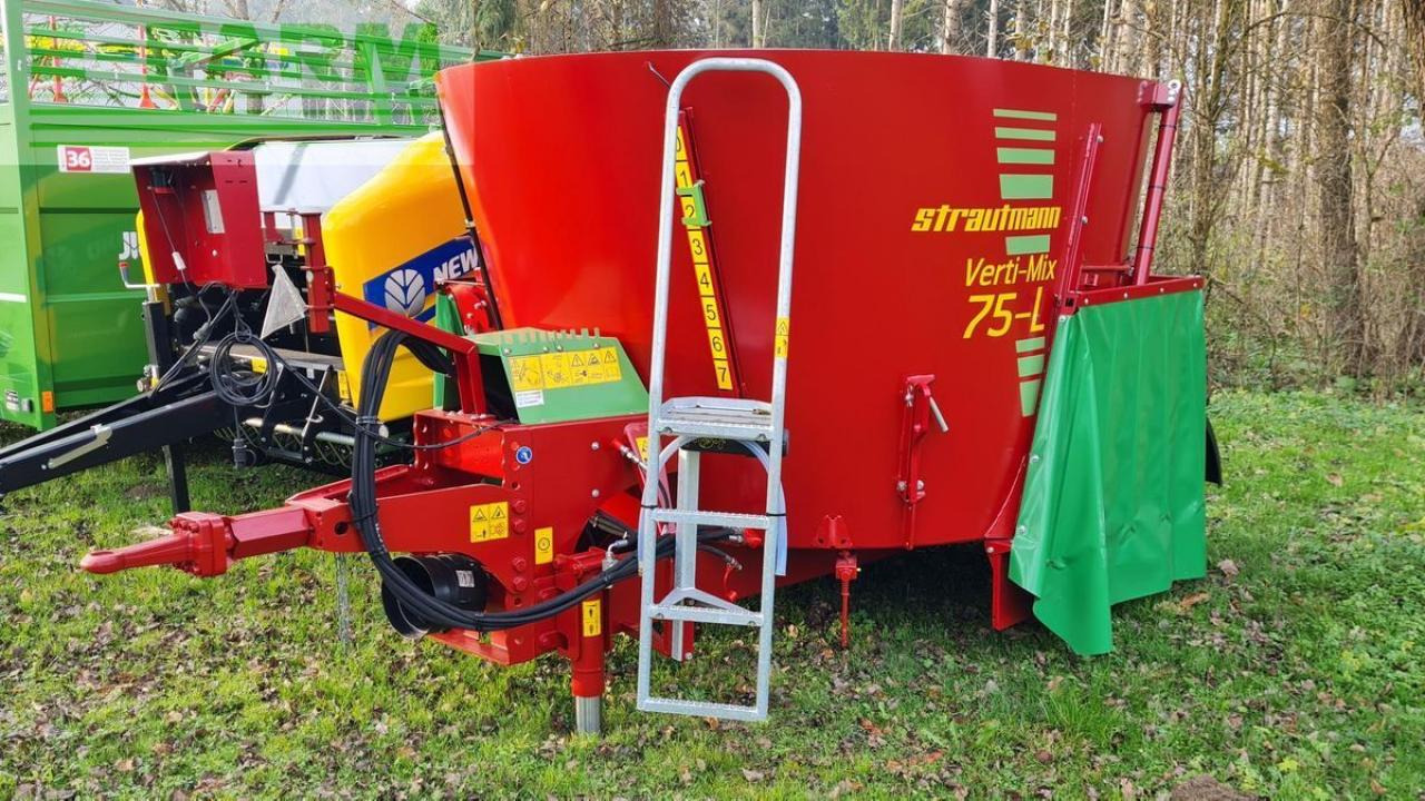 Strautmann verti mix 75 - Macchina per l'allevamento: foto 3 Strautmann verti mix 75 - Macchina per l'allevamento: foto 3