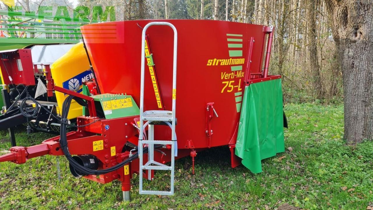 Strautmann verti mix 75 - Macchina per l'allevamento: foto 1 Strautmann verti mix 75 - Macchina per l'allevamento: foto 1