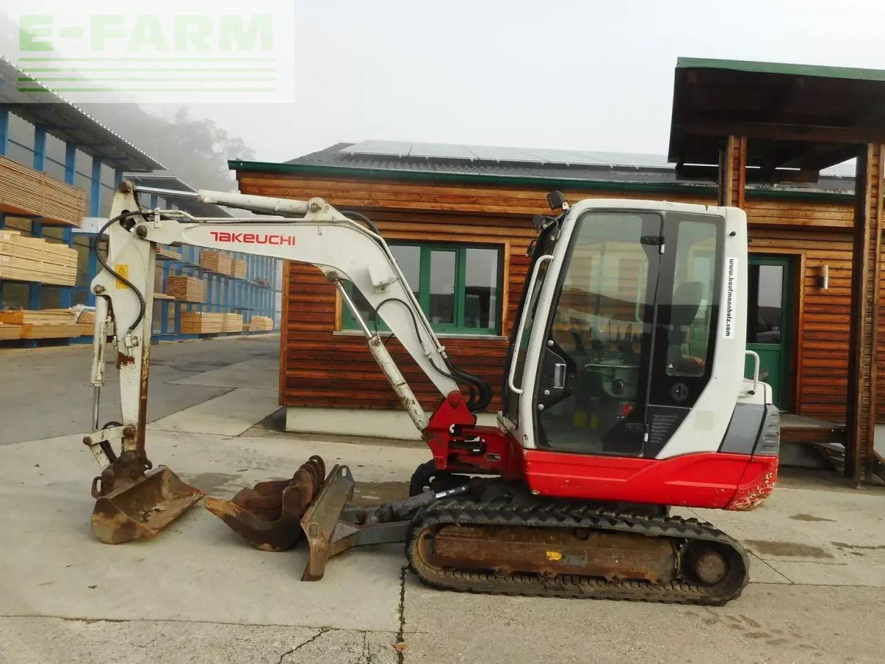 Takeuchi tb 235 ( 3.530kg ) hydr. sw + 3 löffel - Miniescavatore: foto 1 Takeuchi tb 235 ( 3.530kg ) hydr. sw + 3 löffel - Miniescavatore: foto 1