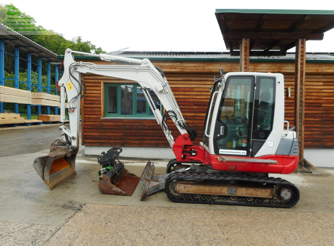 Takeuchi tb 250 ( 4.965kg ) hydr. sw + 2 löffel + alle le - Escavatore cingolato: foto 1 Takeuchi tb 250 ( 4.965kg ) hydr. sw + 2 löffel + alle le - Escavatore cingolato: foto 1