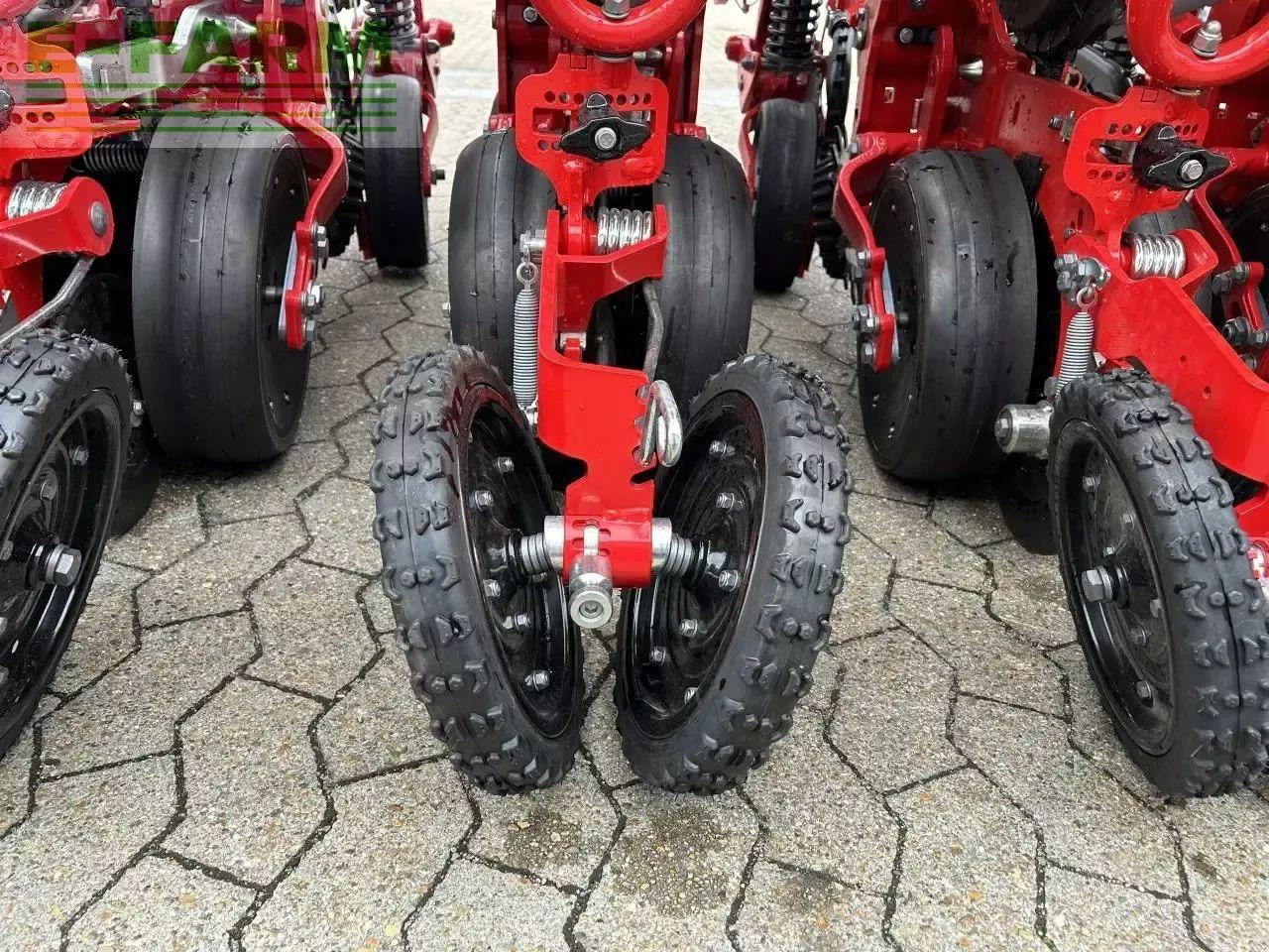 Väderstad tempo tpv 12 - Seminatrice di precisione: foto 3 Väderstad tempo tpv 12 - Seminatrice di precisione: foto 3