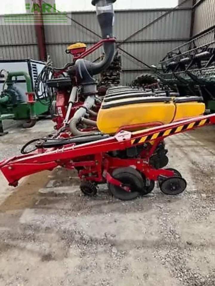 Väderstad tempo v8 - Seminatrice di precisione: foto 1 Väderstad tempo v8 - Seminatrice di precisione: foto 1