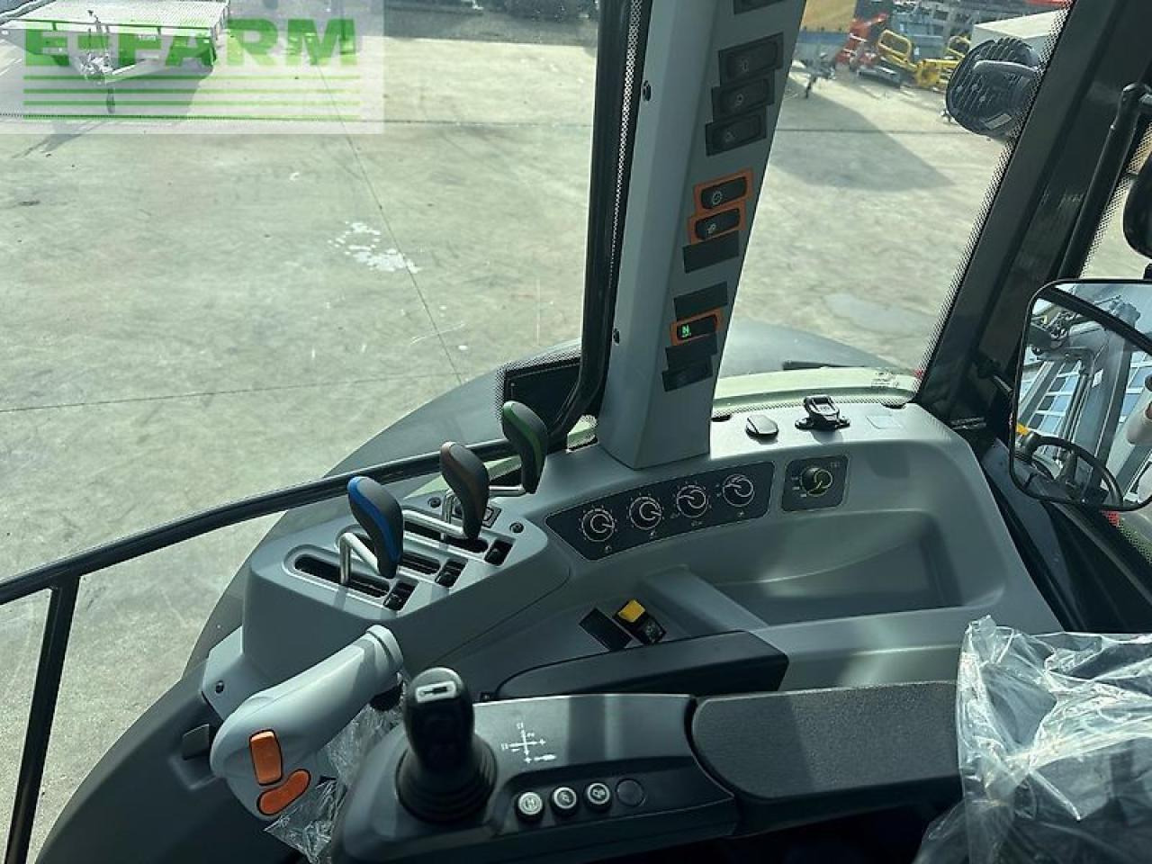 Valtra a105 mit frontlader - Trattore: foto 5 Valtra a105 mit frontlader - Trattore: foto 5