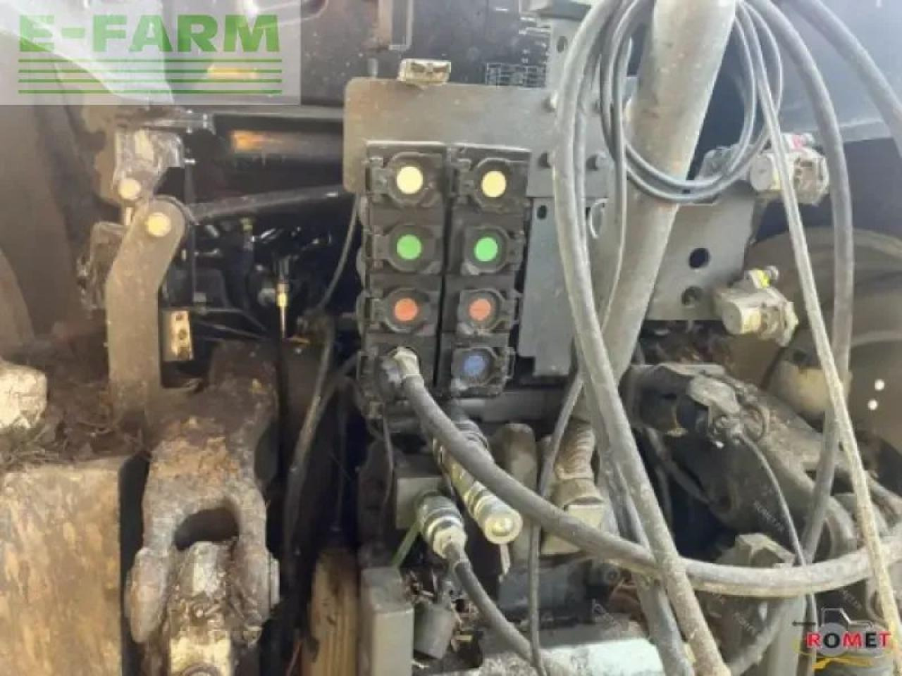 Valtra t174 - Trattore: foto 1 Valtra t174 - Trattore: foto 1