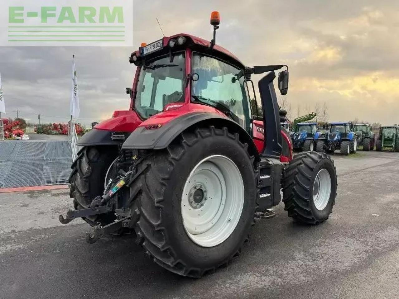 Valtra t214 direct Direct - Trattore: foto 4 Valtra t214 direct Direct - Trattore: foto 4
