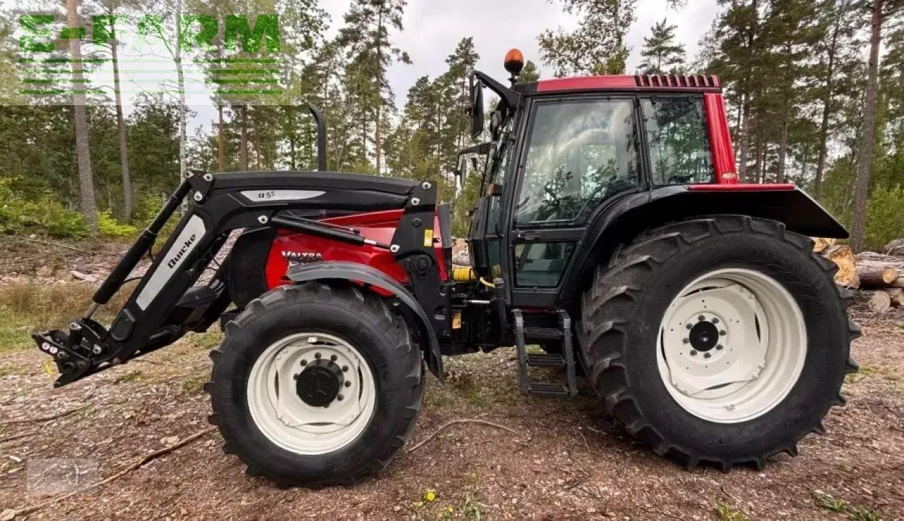 Valtra x 100 knicklenker mit quicke frontlader - Trattore: foto 2 Valtra x 100 knicklenker mit quicke frontlader - Trattore: foto 2