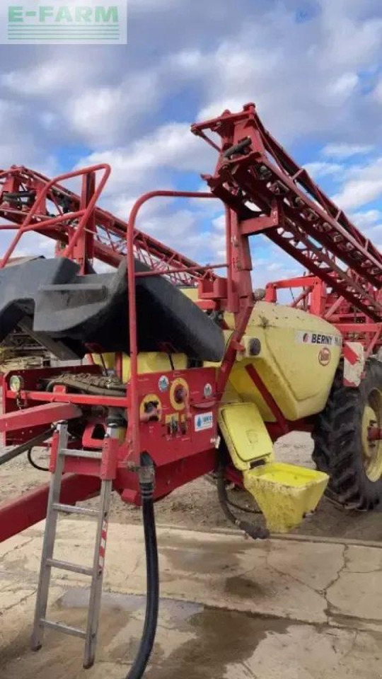 Vicon pk 70a24 - Polverizzatore trainato: foto 3 Vicon pk 70a24 - Polverizzatore trainato: foto 3