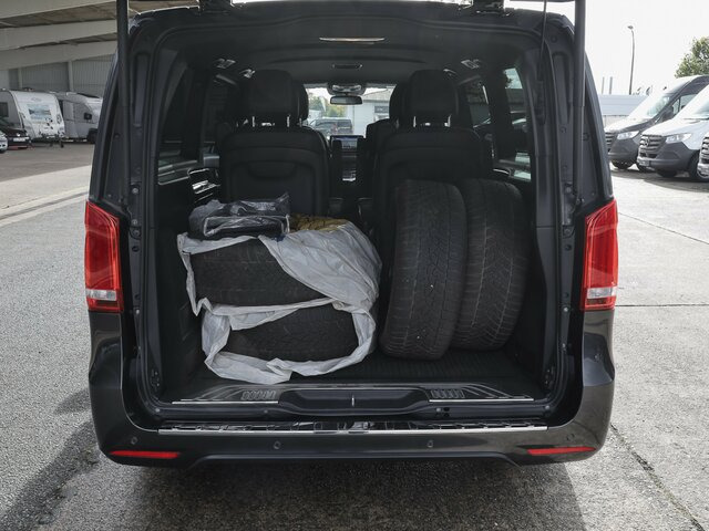 MERCEDES-BENZ EQV 300 Avantgarde,Extralang,6Sitze,2xKlima,LED... - Minibus, Bus elettrico: foto 2 MERCEDES-BENZ EQV 300 Avantgarde,Extralang,6Sitze,2xKlima,LED... - Minibus, Bus elettrico: foto 2