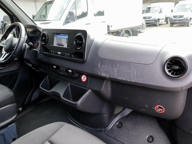 MERCEDES-BENZ Sprinter 315 CDI Kasten,3924mm,Automatik,LED... - Furgone chiuso: foto 4 MERCEDES-BENZ Sprinter 315 CDI Kasten,3924mm,Automatik,LED... - Furgone chiuso: foto 4