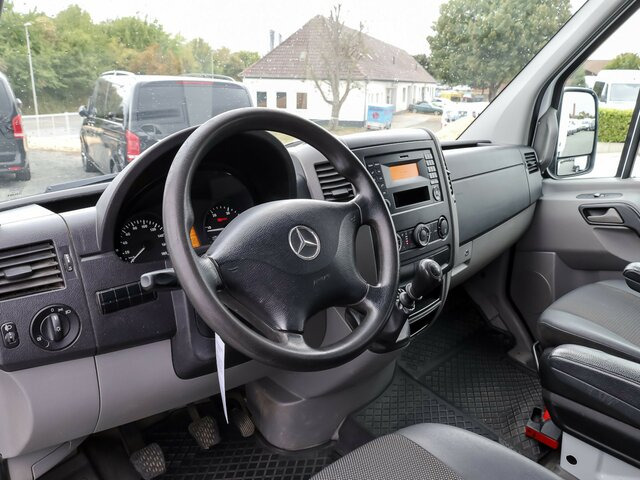 MERCEDES-BENZ Sprinter 316CDI DOKA,Allrad,Klima - Furgone con cassone fisso, Furgone doppia cabina: foto 4 MERCEDES-BENZ Sprinter 316CDI DOKA,Allrad,Klima - Furgone con cassone fisso, Furgone doppia cabina: foto 4