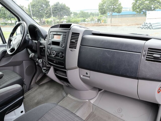 MERCEDES-BENZ Sprinter 316CDI DOKA,Allrad,Klima - Furgone centinato, Furgone doppia cabina: foto 3 MERCEDES-BENZ Sprinter 316CDI DOKA,Allrad,Klima - Furgone centinato, Furgone doppia cabina: foto 3
