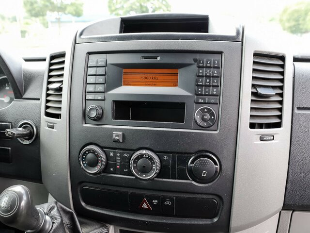 MERCEDES-BENZ Sprinter 316CDI DOKA,Allrad,Klima - Furgone con cassone fisso, Furgone doppia cabina: foto 5 MERCEDES-BENZ Sprinter 316CDI DOKA,Allrad,Klima - Furgone con cassone fisso, Furgone doppia cabina: foto 5