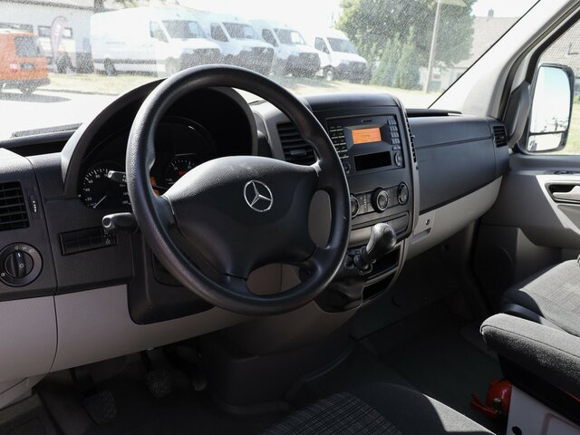 MERCEDES-BENZ Sprinter 316CDI DOKA,Allrad,Klima,Standhzg. - Furgone centinato, Furgone doppia cabina: foto 4 MERCEDES-BENZ Sprinter 316CDI DOKA,Allrad,Klima,Standhzg. - Furgone centinato, Furgone doppia cabina: foto 4