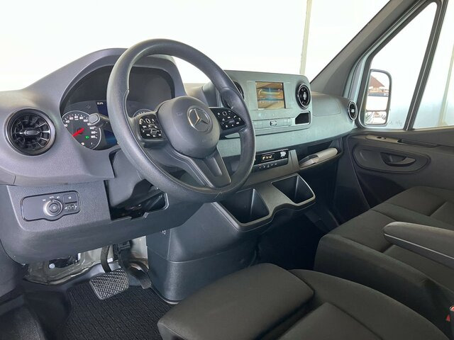 MERCEDES-BENZ Sprinter 317 Maxi,9GTronic,MBUX,Kamera - Furgone chiuso: foto 4 MERCEDES-BENZ Sprinter 317 Maxi,9GTronic,MBUX,Kamera - Furgone chiuso: foto 4