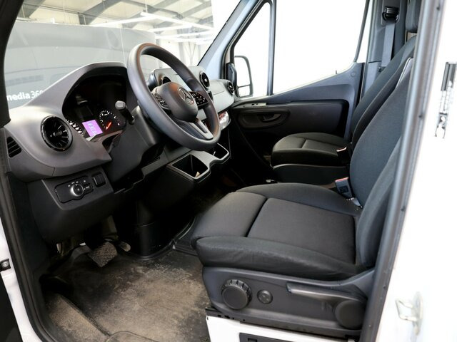 MERCEDES-BENZ Sprinter 319CDI DOKA,Allrad,Automatik,LED - Furgone con cassone fisso, Furgone doppia cabina: foto 2 MERCEDES-BENZ Sprinter 319CDI DOKA,Allrad,Automatik,LED - Furgone con cassone fisso, Furgone doppia cabina: foto 2