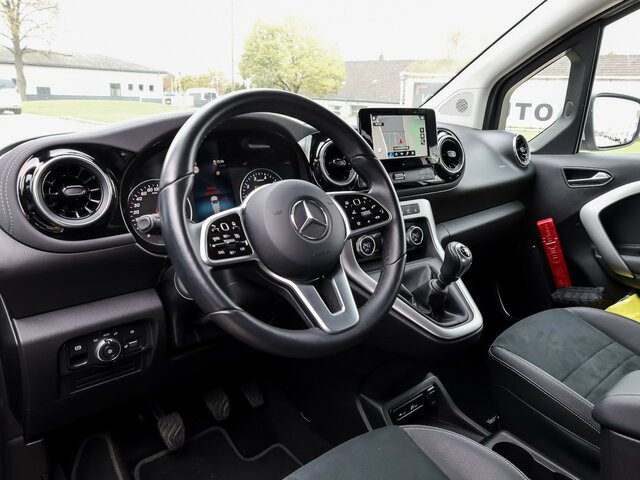 Pulmino MERCEDES-BENZ T 180 Progressive,AMF Rollstuhlrampe,LED,Navi...: foto 6