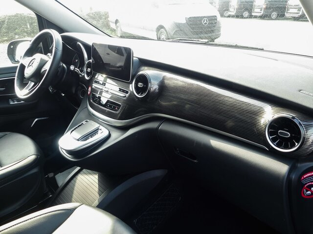 MERCEDES-BENZ V 300 Avantgarde Extralang,2xSchiebetür el.,AHK... - Minibus, Pulmino: foto 2 MERCEDES-BENZ V 300 Avantgarde Extralang,2xSchiebetür el.,AHK... - Minibus, Pulmino: foto 2