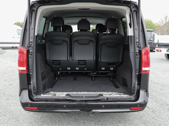 MERCEDES-BENZ V 300 Avantgarde Extralang,2xSchiebetür el.,AHK... - Minibus, Pulmino: foto 2 MERCEDES-BENZ V 300 Avantgarde Extralang,2xSchiebetür el.,AHK... - Minibus, Pulmino: foto 2