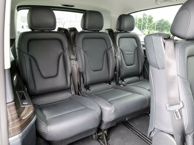 MERCEDES-BENZ V 300 Avantgarde Extralang,2xSchiebetür elektr. - Pulmino: foto 3 MERCEDES-BENZ V 300 Avantgarde Extralang,2xSchiebetür elektr. - Pulmino: foto 3