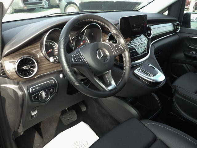 MERCEDES-BENZ V 300 Avantgarde Extralang,2xSchiebetür elektr.... - Minibus, Pulmino: foto 4 MERCEDES-BENZ V 300 Avantgarde Extralang,2xSchiebetür elektr.... - Minibus, Pulmino: foto 4