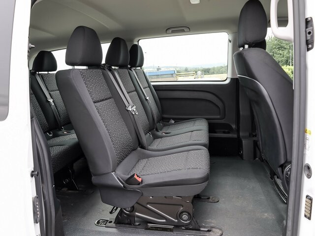 MERCEDES-BENZ Vito 114 TourerPro,Extralang,AMF Rollstuhlrampe... - Minibus, Pulmino: foto 2 MERCEDES-BENZ Vito 114 TourerPro,Extralang,AMF Rollstuhlrampe... - Minibus, Pulmino: foto 2