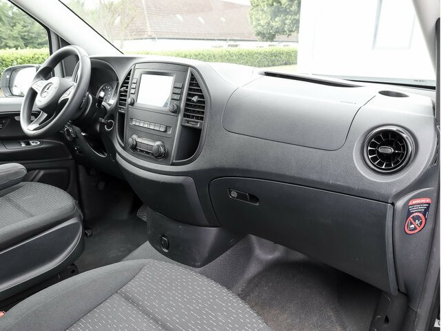 MERCEDES-BENZ Vito 114 TourerPro,Extralang,AMF Rollstuhlrampe... - Minibus, Pulmino: foto 4 MERCEDES-BENZ Vito 114 TourerPro,Extralang,AMF Rollstuhlrampe... - Minibus, Pulmino: foto 4
