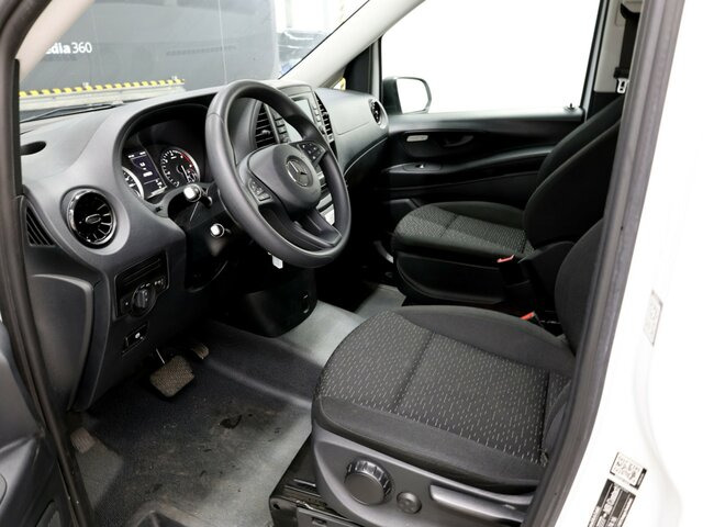 MERCEDES-BENZ Vito 114 TourerPro,lang,Automatik,8Sitze,Kamera... - Minibus, Pulmino: foto 2 MERCEDES-BENZ Vito 114 TourerPro,lang,Automatik,8Sitze,Kamera... - Minibus, Pulmino: foto 2