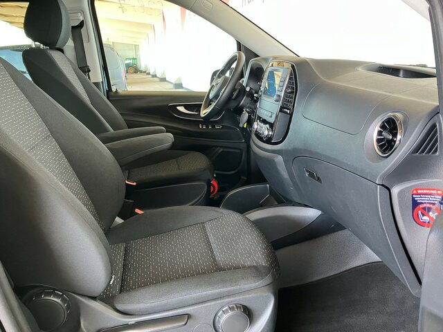 MERCEDES-BENZ Vito 114CDI lang,TourerEDITION,2xTür,Automatik - Minibus, Pulmino: foto 4 MERCEDES-BENZ Vito 114CDI lang,TourerEDITION,2xTür,Automatik - Minibus, Pulmino: foto 4
