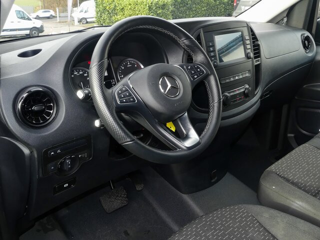 MERCEDES-BENZ Vito 116CDI lang,TourerPro,2Klima,9Sitze,Kamera - Minibus, Pulmino: foto 4 MERCEDES-BENZ Vito 116CDI lang,TourerPro,2Klima,9Sitze,Kamera - Minibus, Pulmino: foto 4