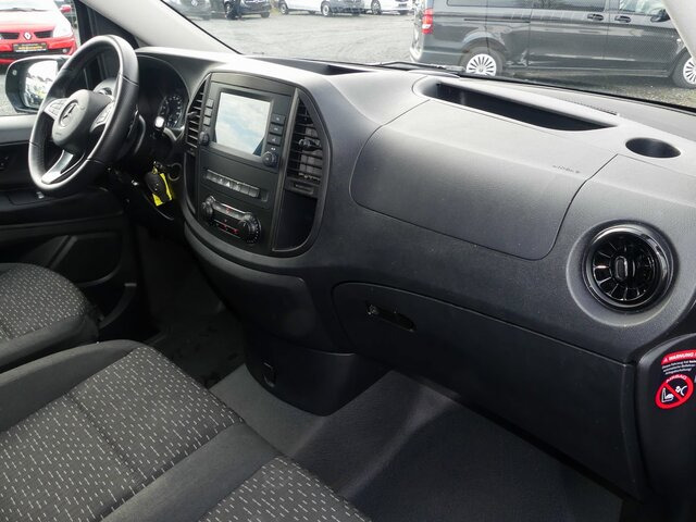 MERCEDES-BENZ Vito 116CDI lang,TourerPro,2Klima,9Sitze,Kamera - Minibus, Pulmino: foto 3 MERCEDES-BENZ Vito 116CDI lang,TourerPro,2Klima,9Sitze,Kamera - Minibus, Pulmino: foto 3