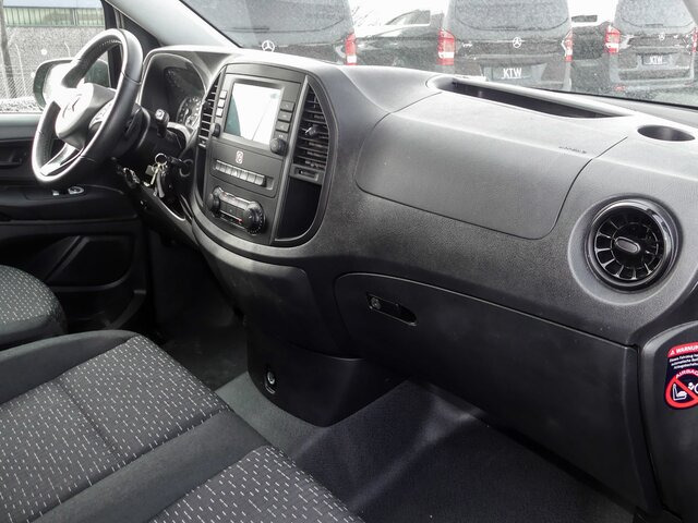 MERCEDES-BENZ Vito 116TourerPro ,Extralang,2xKlima,Kamera,AHK - Pulmino: foto 4 MERCEDES-BENZ Vito 116TourerPro ,Extralang,2xKlima,Kamera,AHK - Pulmino: foto 4