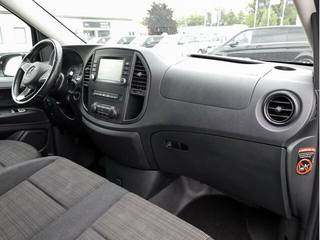MERCEDES-BENZ Vito 116TourerPro Kombi,Extralang,2xKlima,9Sitze - Pulmino: foto 4 MERCEDES-BENZ Vito 116TourerPro Kombi,Extralang,2xKlima,9Sitze - Pulmino: foto 4