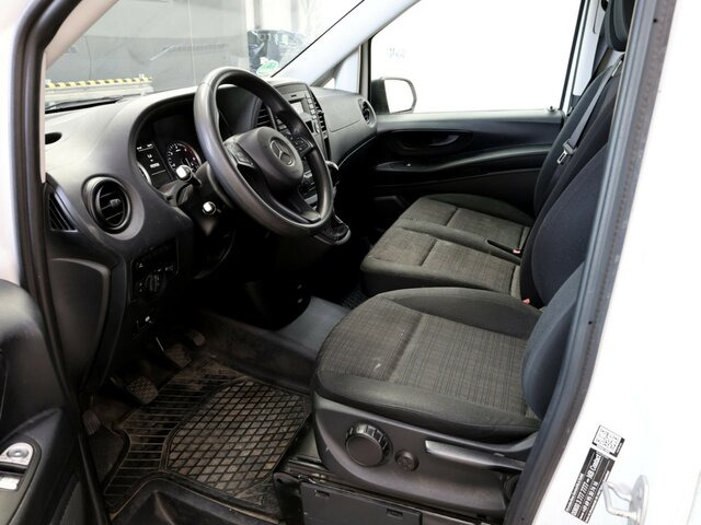 MERCEDES-BENZ Vito114CDI KA lang ,Klima,Sortimo Regalsystem... - Furgoncino: foto 2 MERCEDES-BENZ Vito114CDI KA lang ,Klima,Sortimo Regalsystem... - Furgoncino: foto 2