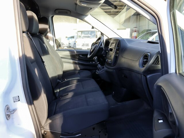 MERCEDES-BENZ Vito114CDI KA lang ,Klima,SortimoRegalsystem... - Furgoncino: foto 5 MERCEDES-BENZ Vito114CDI KA lang ,Klima,SortimoRegalsystem... - Furgoncino: foto 5