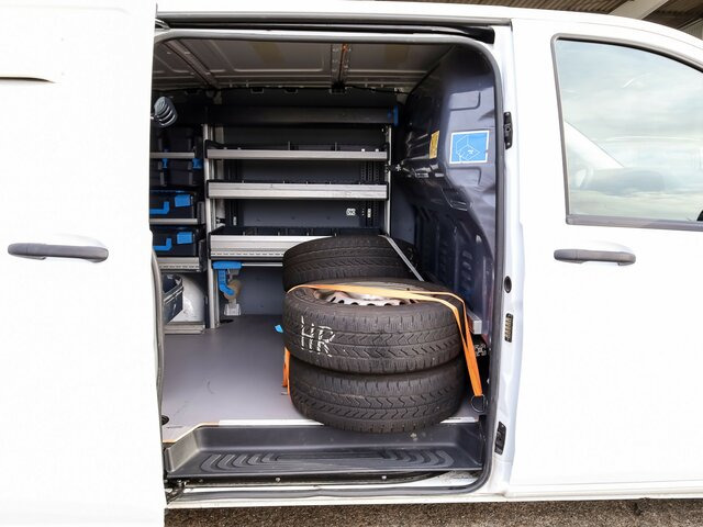 MERCEDES-BENZ Vito114CDI KA lang ,Klima,SortimoRegalsystem... - Furgoncino: foto 4 MERCEDES-BENZ Vito114CDI KA lang ,Klima,SortimoRegalsystem... - Furgoncino: foto 4