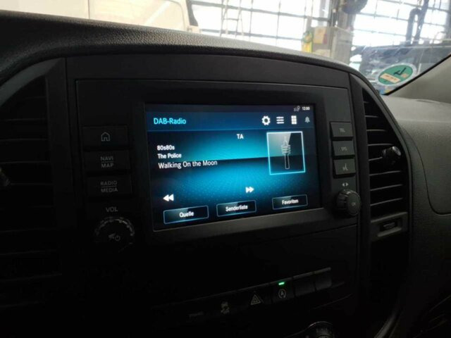 MERCEDES-BENZ Vito116CDI KA Extralang,Automatik,Klima,Kamera... - Furgoncino: foto 4 MERCEDES-BENZ Vito116CDI KA Extralang,Automatik,Klima,Kamera... - Furgoncino: foto 4