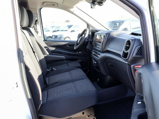 MERCEDES-BENZ Vito116CDI KA lang,Automatik,Klima,Tempomat... - Furgoncino: foto 3 MERCEDES-BENZ Vito116CDI KA lang,Automatik,Klima,Tempomat... - Furgoncino: foto 3