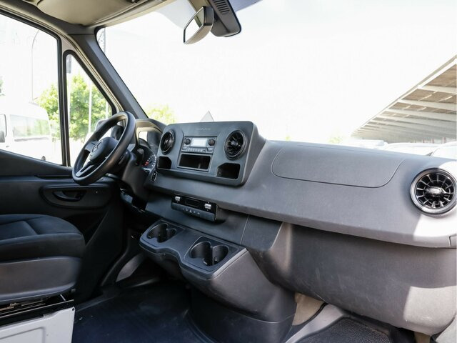 MERCEDES-BENZ eSprinter 312 Kasten FWD,3.924mm Radstand - Furgone chiuso, Furgone elettrico: foto 4 MERCEDES-BENZ eSprinter 312 Kasten FWD,3.924mm Radstand - Furgone chiuso, Furgone elettrico: foto 4