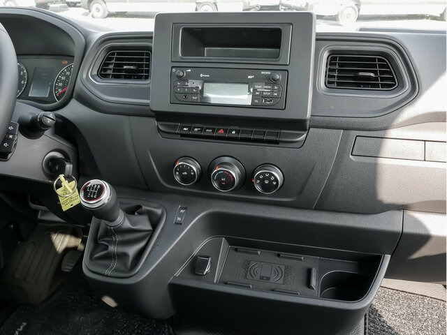 RENAULT Master Pritsche L4,3,5To,4200mm Ladefläche - Furgone con cassone fisso: foto 3 RENAULT Master Pritsche L4,3,5To,4200mm Ladefläche - Furgone con cassone fisso: foto 3