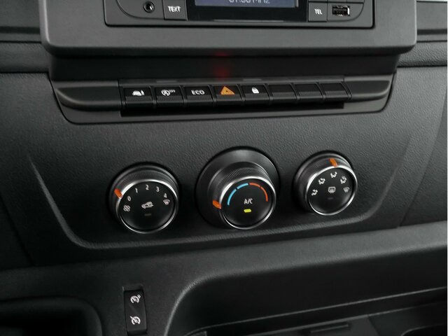 RENAULT Master Pritsche L4,3,5To,4200mm Ladefläche... - Furgone con cassone fisso: foto 4 RENAULT Master Pritsche L4,3,5To,4200mm Ladefläche... - Furgone con cassone fisso: foto 4