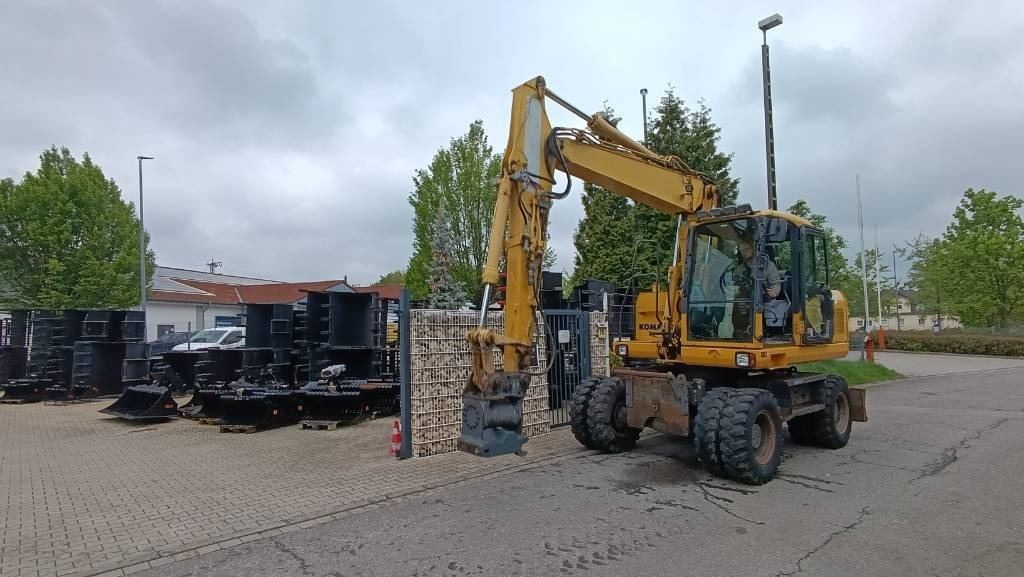 Komatsu PW 140 Mobilbagger Powertilt Schnellwechsler MS 10 - Escavatore gommato: foto 4 Komatsu PW 140 Mobilbagger Powertilt Schnellwechsler MS 10 - Escavatore gommato: foto 4
