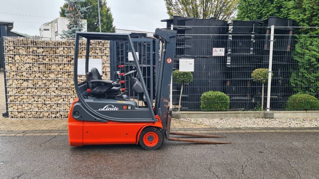 Linde E 14-02, Tripplex bis 4,5 m, Hubkraft 1.400 kg - Carrello elevatore elettrico: foto 3 Linde E 14-02, Tripplex bis 4,5 m, Hubkraft 1.400 kg - Carrello elevatore elettrico: foto 3
