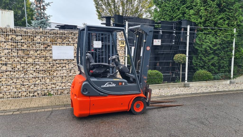 Linde E 14-02, Tripplex bis 4,5 m, Hubkraft 1.400 kg - Carrello elevatore elettrico: foto 2 Linde E 14-02, Tripplex bis 4,5 m, Hubkraft 1.400 kg - Carrello elevatore elettrico: foto 2