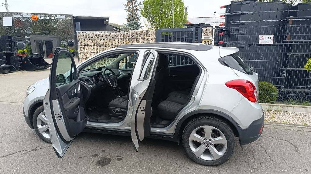 Opel Mokka 1.7 CDTI, Klima, Allrad (4x4), Webasto - SUV/ Fuoristrada: foto 3 Opel Mokka 1.7 CDTI, Klima, Allrad (4x4), Webasto - SUV/ Fuoristrada: foto 3