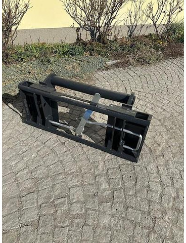 Big Manitou Adapter mit Euro Aufnahme - Attrezzatura: foto 2 Big Manitou Adapter mit Euro Aufnahme - Attrezzatura: foto 2