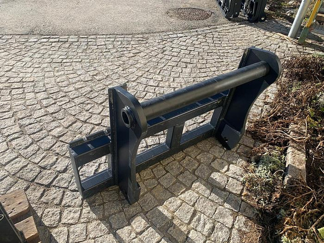 Big Palettengabel 2 t mit Bobcat Teleskoplader Aufnahme - Forche per Mezzo di movimentazione: foto 2 Big Palettengabel 2 t mit Bobcat Teleskoplader Aufnahme - Forche per Mezzo di movimentazione: foto 2
